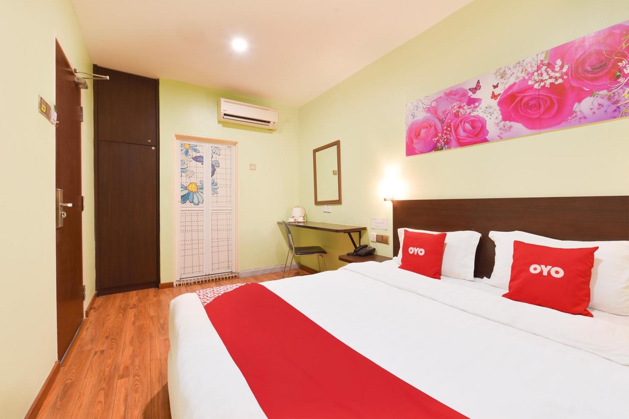 Hotel O G Home Hotel, Kota Bharu, Kelantan. Exterior photo